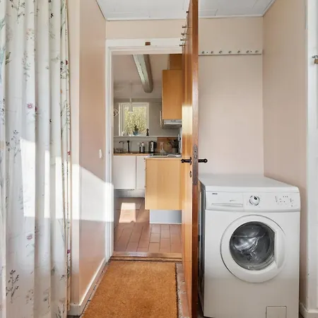 Vakantiehuis Met Zeezicht In Het Bos *